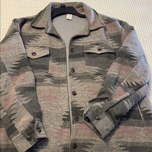Women's Gray and Pink Patterned Shirt Jacket